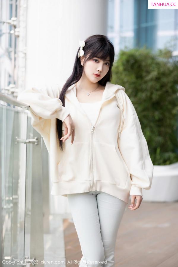 杨晨晨 sugar小甜心CC [XiuRen]高清写真图 2023.05.09 No.6707 杨晨晨Yome 美腿美臀第4张图片